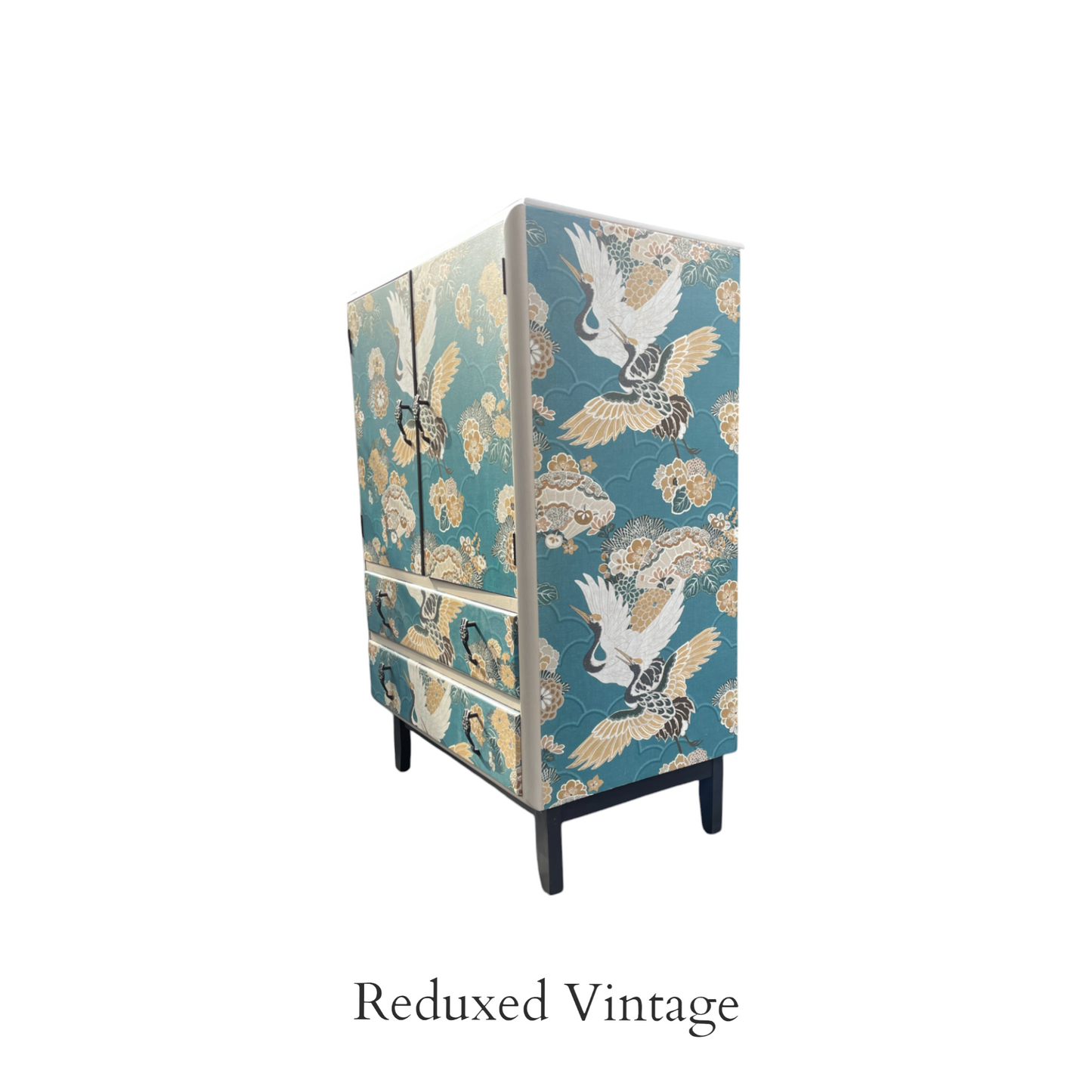 Exquisite Resurgence: Vintage Oriental Linen Press Restoration